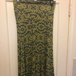 🌺Maxi Fun Blue and Green skirt